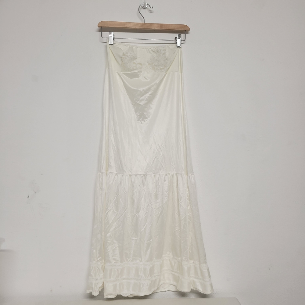 Vintage Nylon Cream Strapless Lace Slip / Nightgown